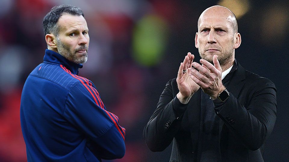 Ryan Giggs vs Jaap Stam Copyright: © Laurence Griffiths/JUSTIN TALLIS/AFP/Getty Images